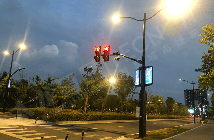 LED燈桿屏,智慧路燈 LED燈桿屏,智慧路燈
