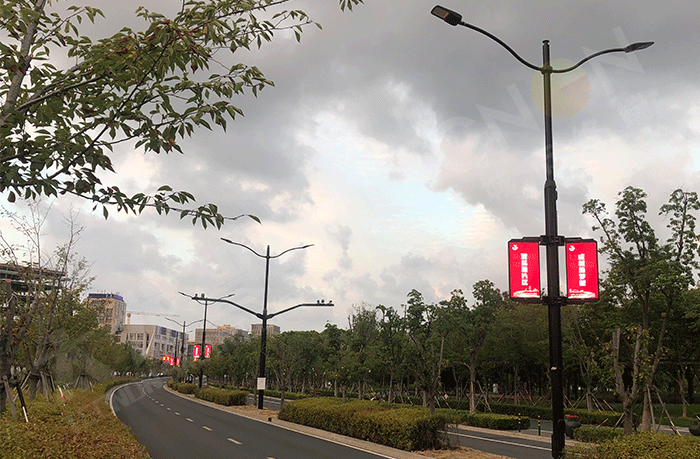 LED燈桿屏,智慧路燈 LED燈桿屏,智慧路燈