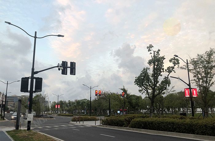 LED燈桿屏,智慧燈桿 LED燈桿屏,智慧燈桿