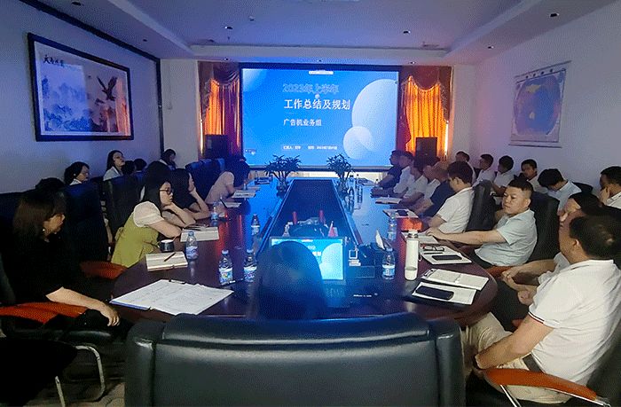 LED燈桿屏,LED廣告機 LED燈桿屏,LED廣告機