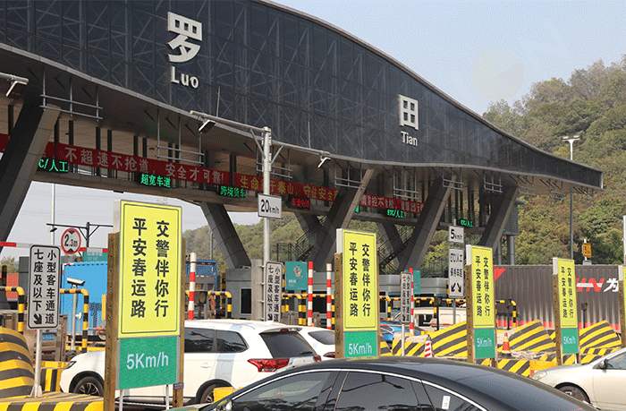 戶外LED廣告機(jī),LED廣告機(jī) 戶外LED廣告機(jī),LED廣告機(jī)