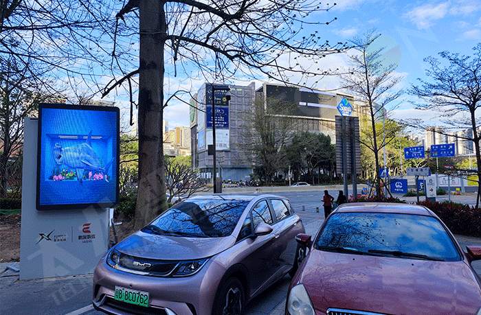 戶外LED廣告機 戶外LED廣告機