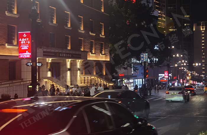 led燈桿屏|智慧燈桿屏|led廣告機|智慧路燈屏|戶外LED廣告機|燈桿屏|智慧燈桿|智慧路燈